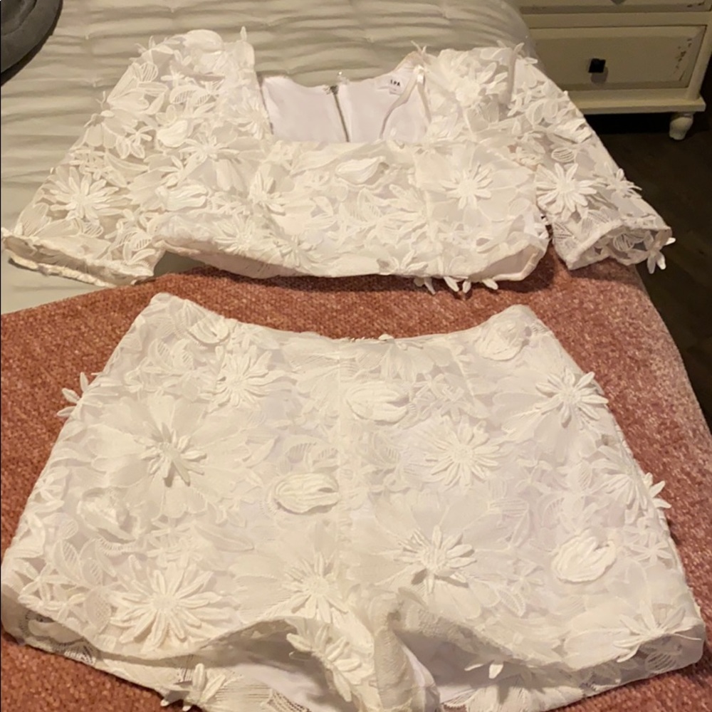 Two piece white set